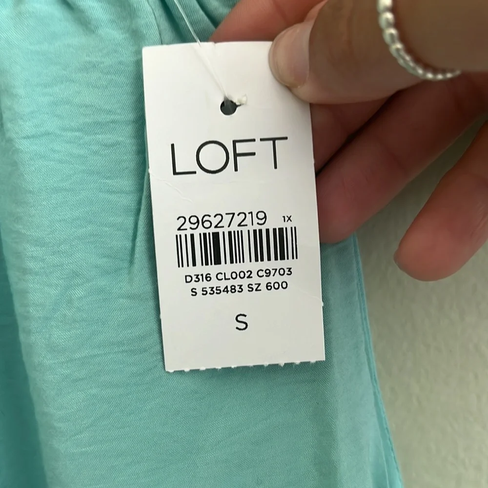 Women’s Loft Dress - Picture 2 of 4